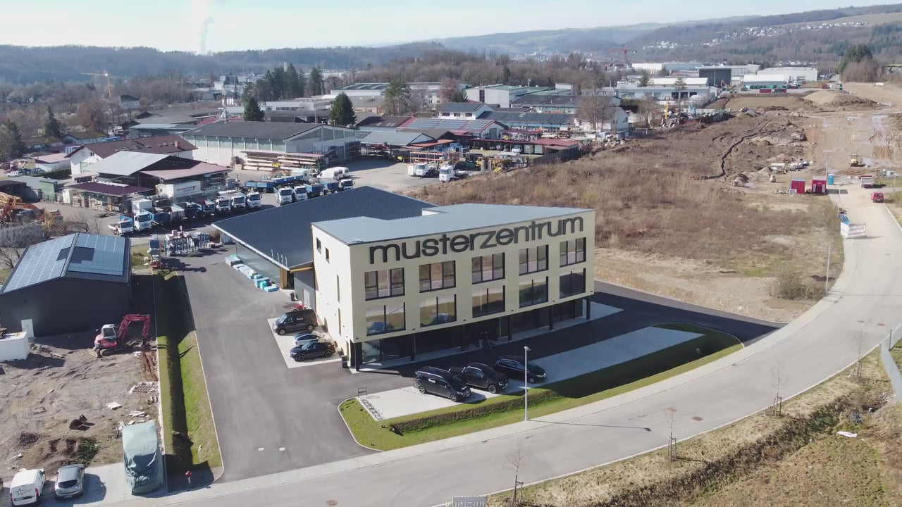 Video laden: Erklärung Musterzentrum. Neueröffnung in Lauchringen. Fliesen Studio, Parkett Ausstellung, Badezimmer Möbel, Vinyl, Laminat und Linoleum kaufen in Waldshut-Tiengen