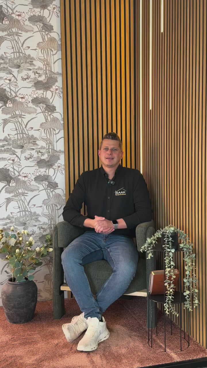 Video laden: Erklärung Musterzentrum. Neueröffnung in Lauchringen. Fliesen Studio, Parkett Ausstellung, Badezimmer Möbel, Vinyl, Laminat und Linoleum kaufen in Waldshut-Tiengen