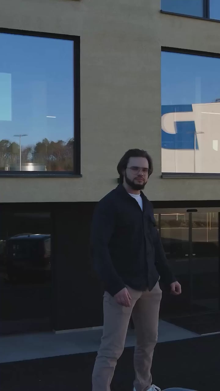 Video laden: Erklärung Musterzentrum. Neueröffnung in Lauchringen. Fliesen Studio, Parkett Ausstellung, Badezimmer Möbel, Vinyl, Laminat und Linoleum kaufen in Waldshut-Tiengen